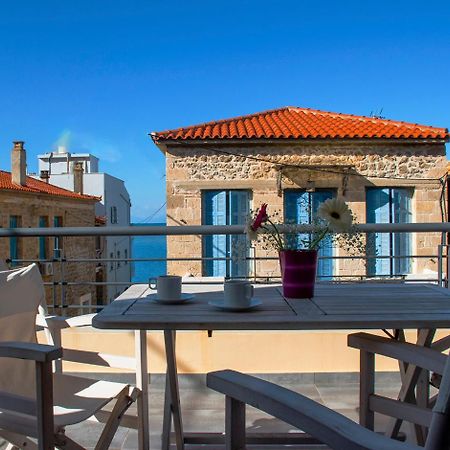 Alissachni Luxury Apartments Derveni Exterior photo
